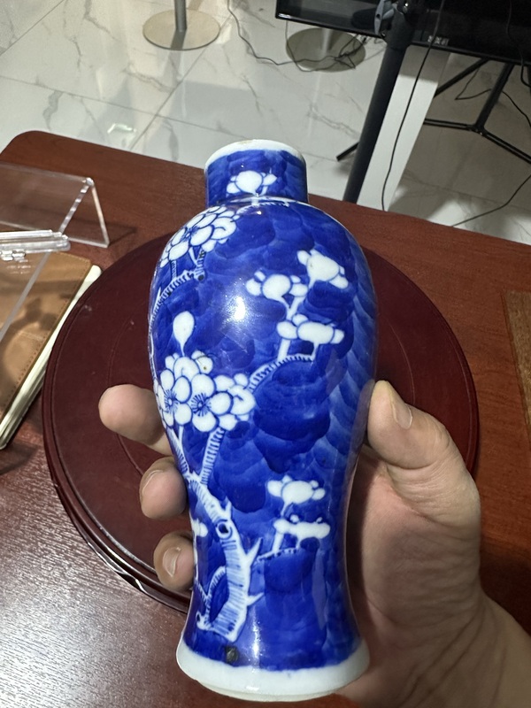 古玩陶瓷青花冰梅圖雞腿瓶拍賣,當前價格2680元