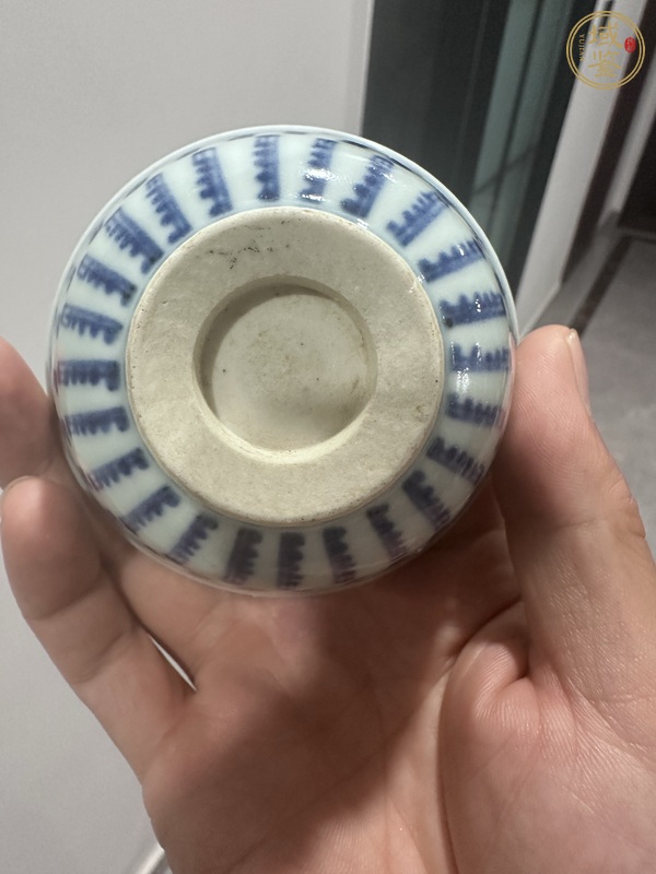 古玩陶瓷梵字紋青花杯真品鑒賞圖