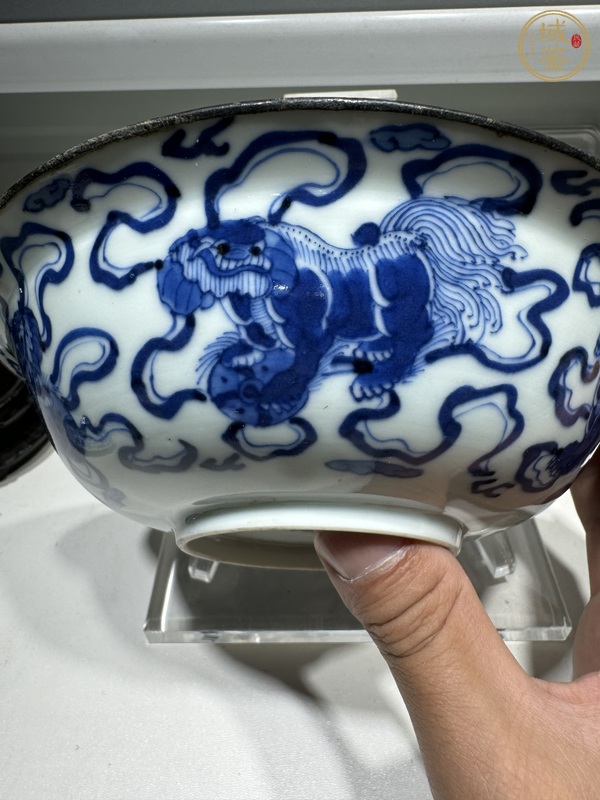 古玩陶瓷青花五獅紋賞碗真品鑒賞圖