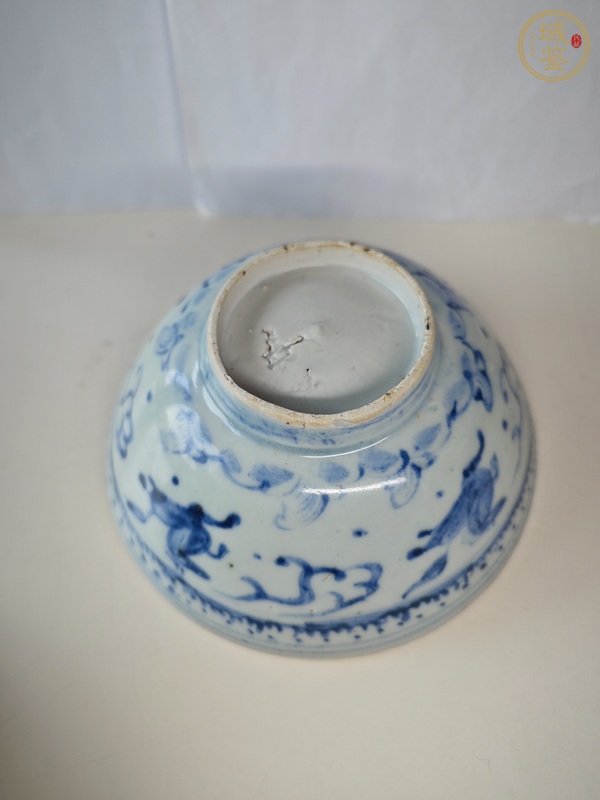 古玩陶瓷青花海馬紋茶碗真品鑒賞圖