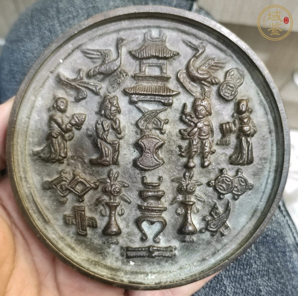 古玩銅器人物多寶鏡真品鑒賞圖