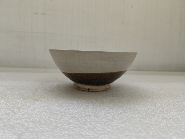 古玩陶瓷磁州窯碗拍賣(mài),當(dāng)前價(jià)格680元