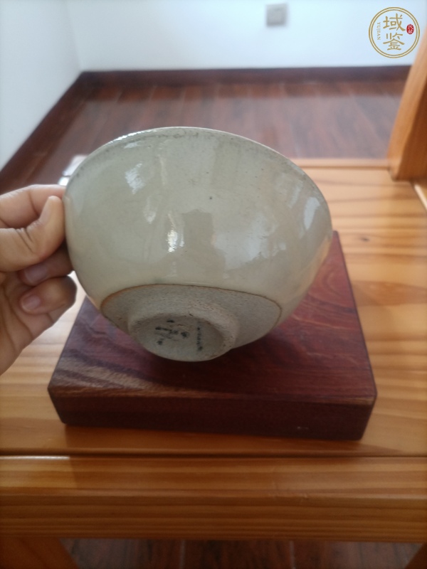 古玩陶瓷鈞釉茶碗真品鑒賞圖