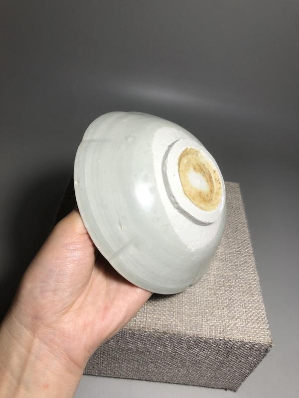 古玩陶瓷北宋,影青釉花口洗拍賣,當前價格2600元
