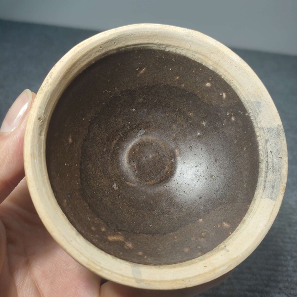 古玩陶瓷贛州窯褐釉白覆輪茶盞拍賣,當前價格4999元