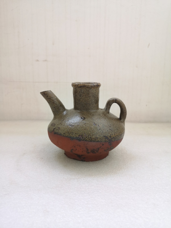 古玩陶瓷茶葉末釉執壺拍賣,當前價格789元