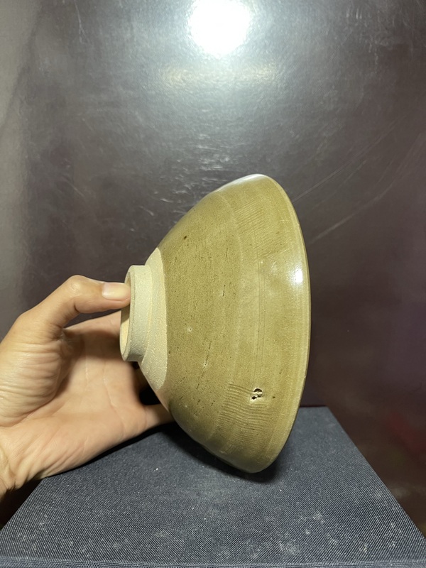 古玩陶瓷宋黃釉刻花大碗拍賣,當前價格1850元