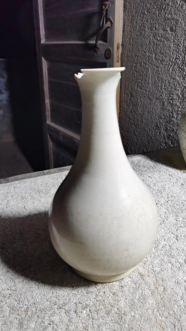 古玩陶瓷影青瓶拍賣，當前價格15800元