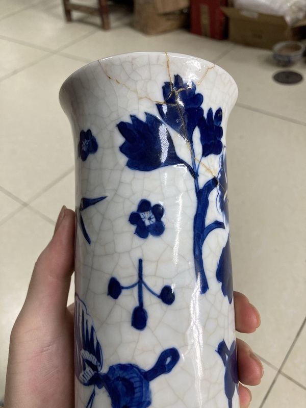 古玩陶瓷哥釉地青花花觚拍賣,當前價格388元