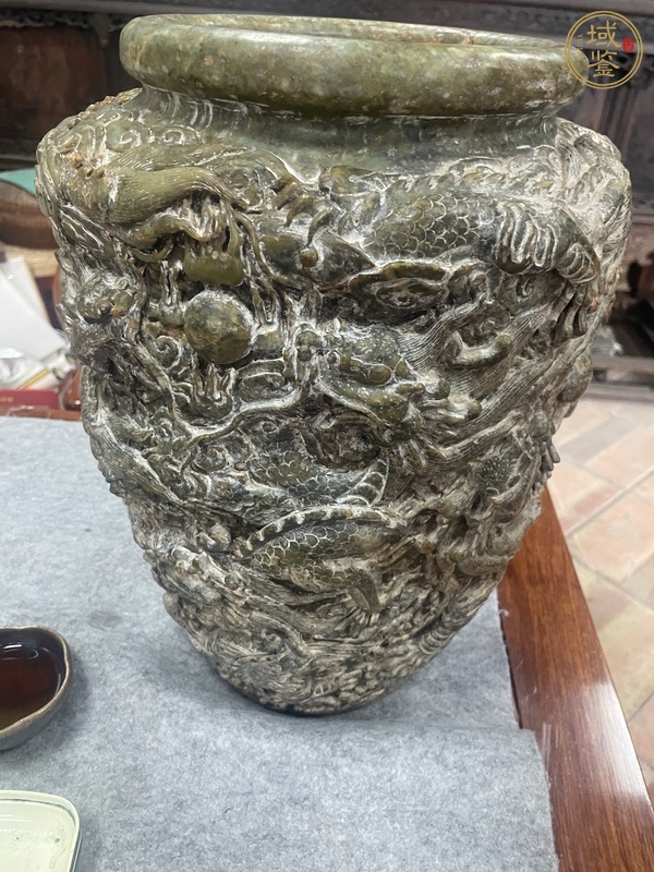 古玩玉器龍紋玉缸真品鑒賞圖