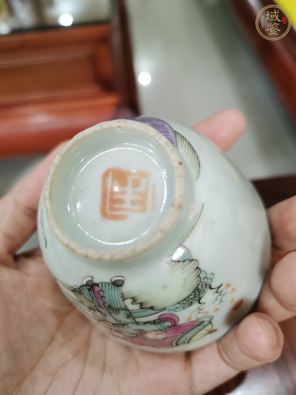 古玩陶瓷粉彩杯真品鑒賞圖