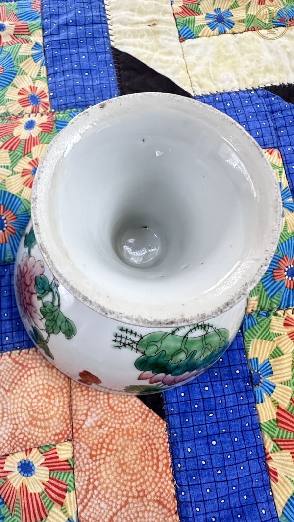 古玩陶瓷粉彩花卉紋高足碗真品鑒賞圖