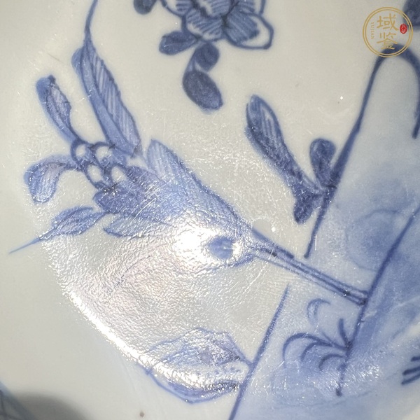 古玩陶瓷青花花卉紋盤真品鑒賞圖