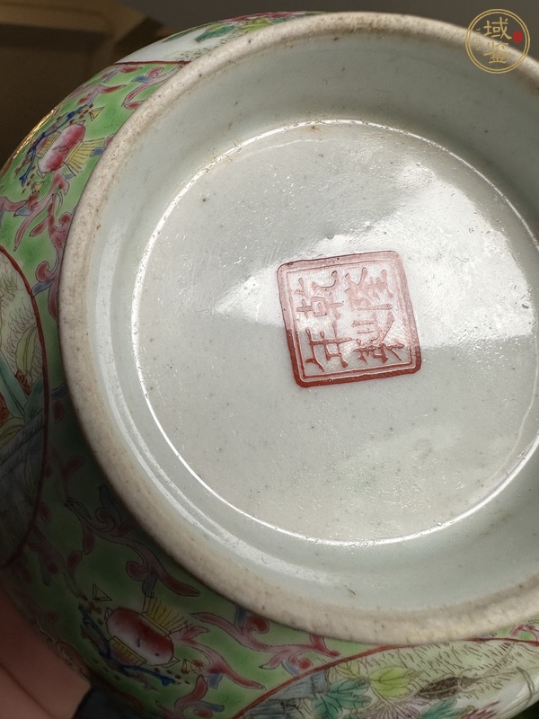 古玩陶瓷粉彩花卉紋茶碗真品鑒賞圖