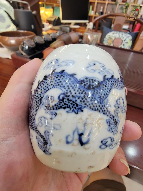 古玩陶瓷龍紋青花香墩真品鑒賞圖