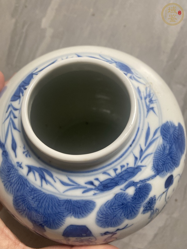 古玩陶瓷人物紋青花罐真品鑒賞圖