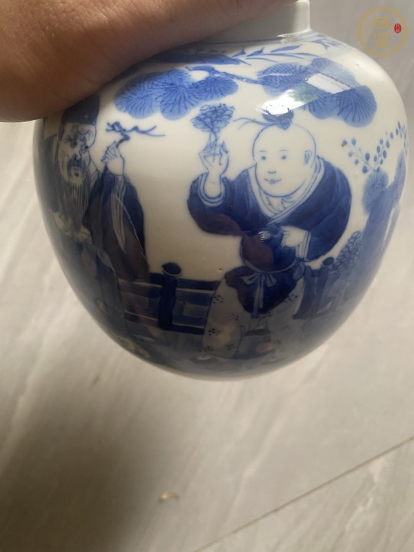 古玩陶瓷人物紋青花罐真品鑒賞圖