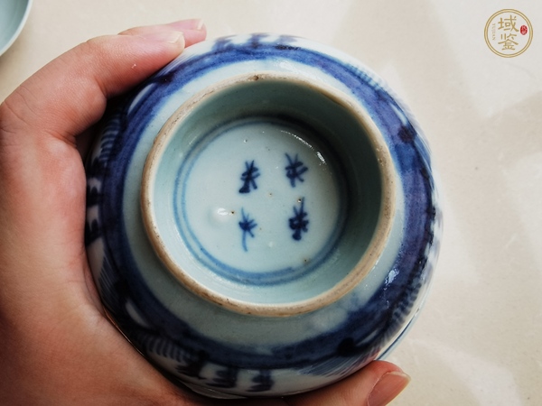 古玩陶瓷青花蓋碗真品鑒賞圖