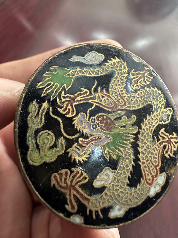 古玩雜項(xiàng)盒拍賣(mài)，當(dāng)前價(jià)格52元