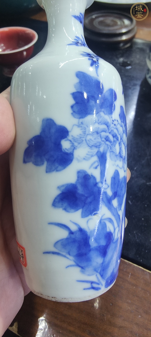 古玩陶瓷青花瓶真品鑒賞圖