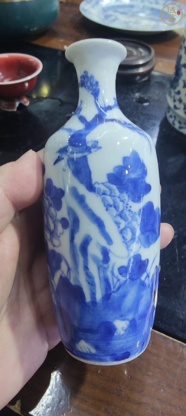 古玩陶瓷青花瓶真品鑒賞圖