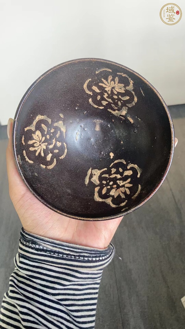 古玩陶瓷吉州窯剪紙漏花盞真品鑒賞圖