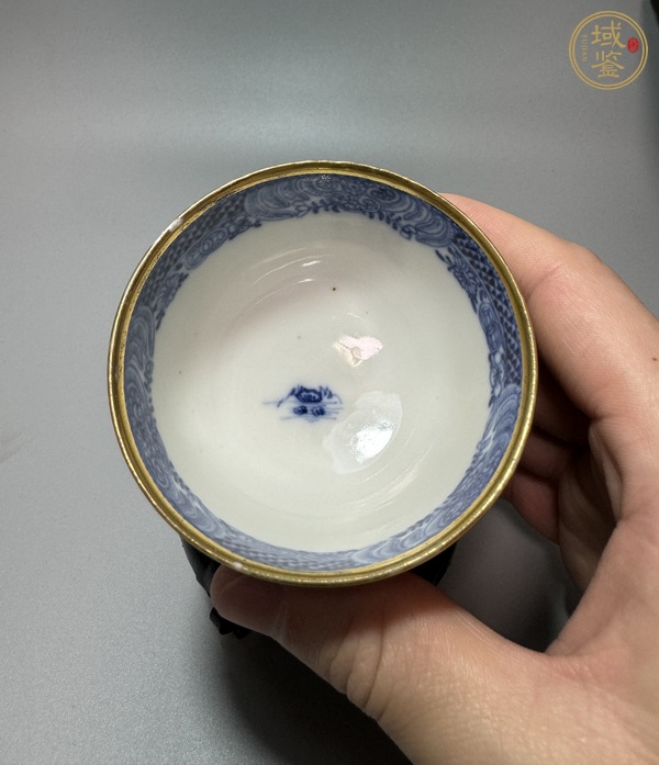 古玩陶瓷青花執(zhí)杯真品鑒賞圖