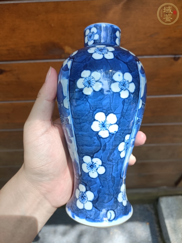 古玩陶瓷青花瓶真品鑒賞圖