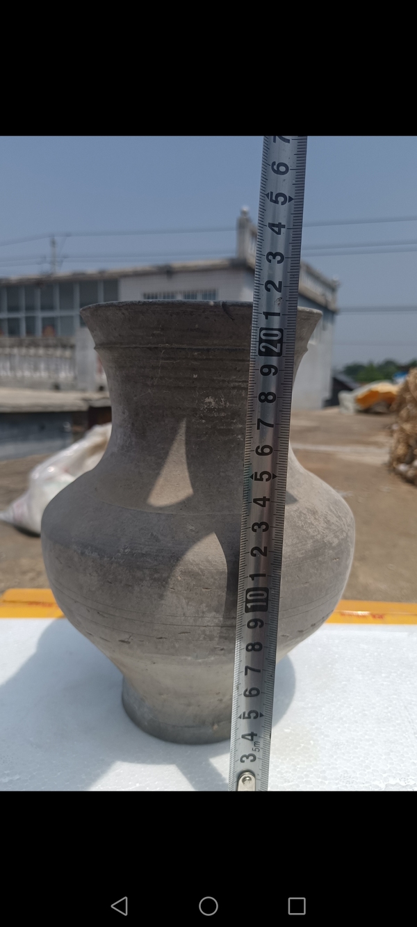 古玩陶瓷漢代~灰陶壺【館藏品】拍賣,當前價格588元