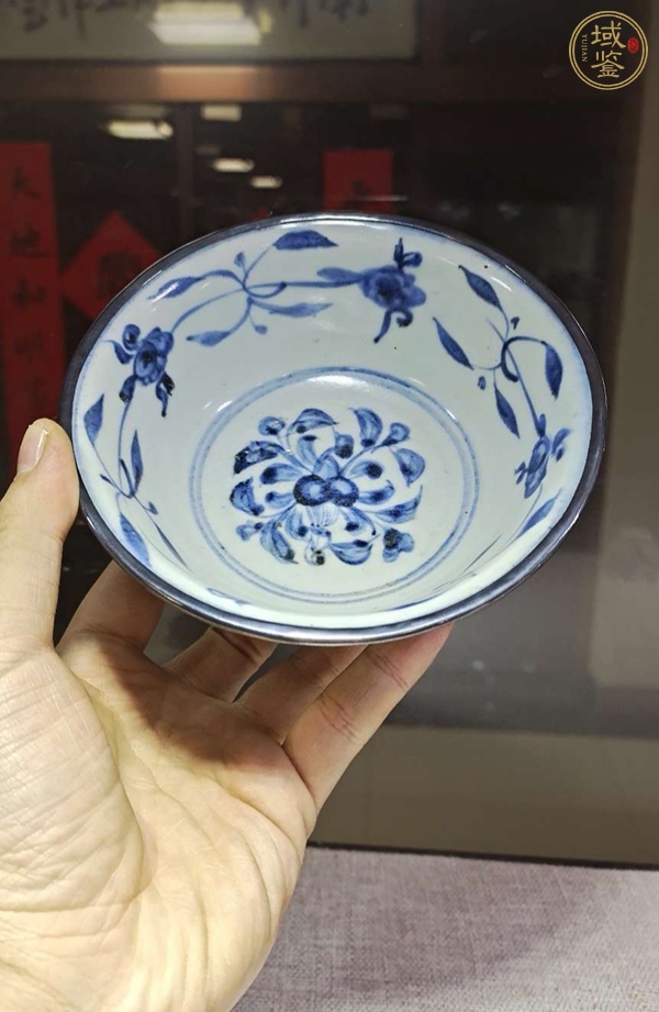 古玩陶瓷青花花卉碗真品鑒賞圖