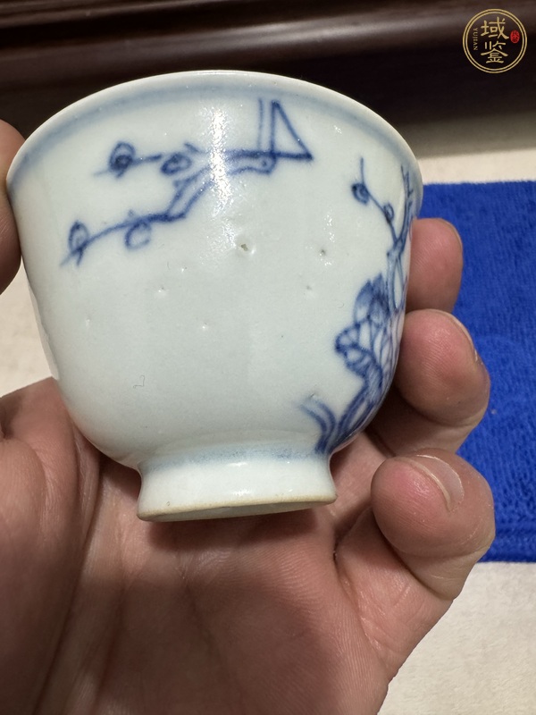 古玩陶瓷青花花卉紋茶杯真品鑒賞圖