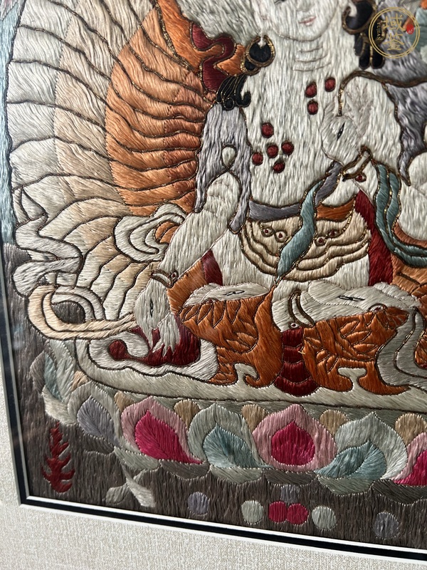 古玩雜項(xiàng)刺繡白度母像真品鑒賞圖