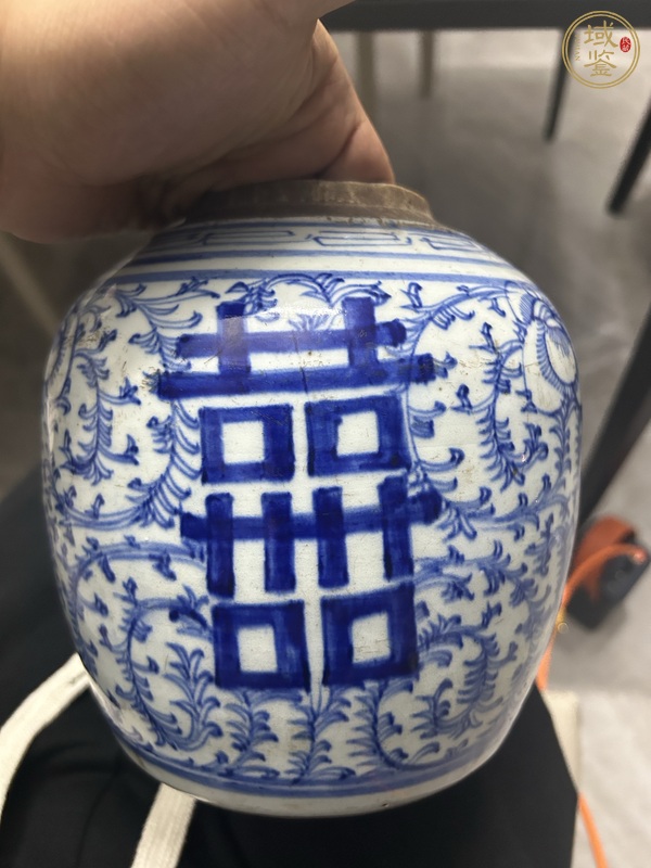 古玩陶瓷晚清青花喜字罐真品鑒賞圖