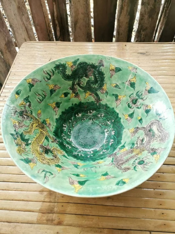 古玩陶瓷清晚清素三彩龍紋碗拍賣,當前價格599元