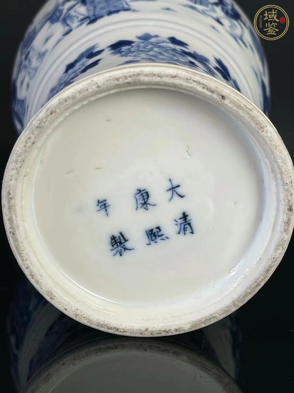 古玩陶瓷人物紋青花瓶真品鑒賞圖