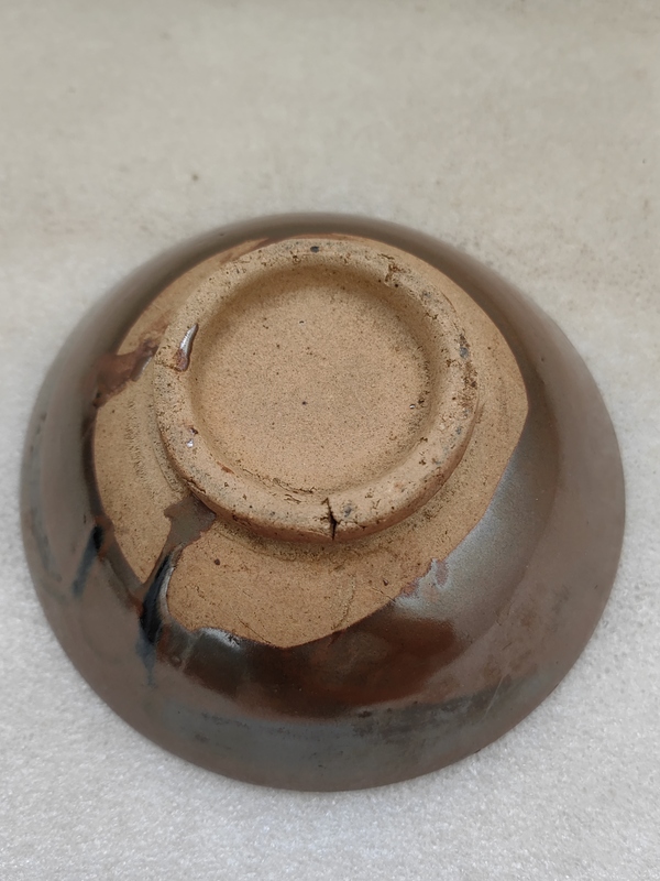 古玩陶瓷清早期褐釉碗拍賣,當前價格198元