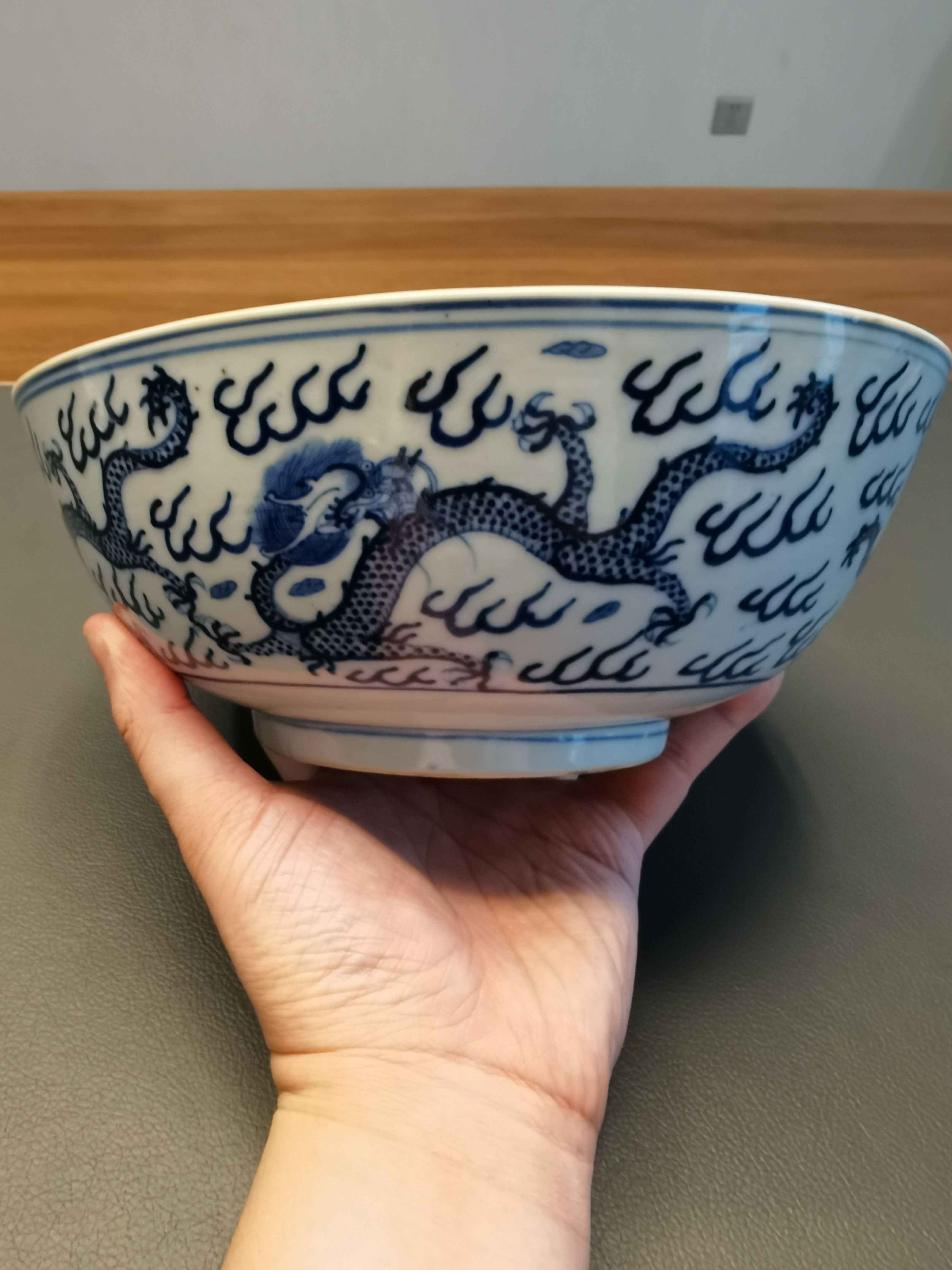 中国清時代　大清康熙年製　青花　馬上杯　タサオ　東さ7-0302☆2F A blue and white 'sanduo' bowl, Mark and period of Yongzheng