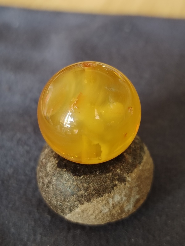 古玩玉器天然金絞蜜蠟珠拍賣,當前價格666元