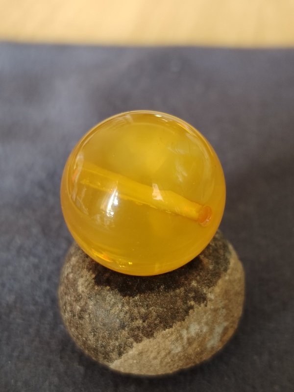 古玩玉器天然金絞蜜蠟珠拍賣,當前價格666元