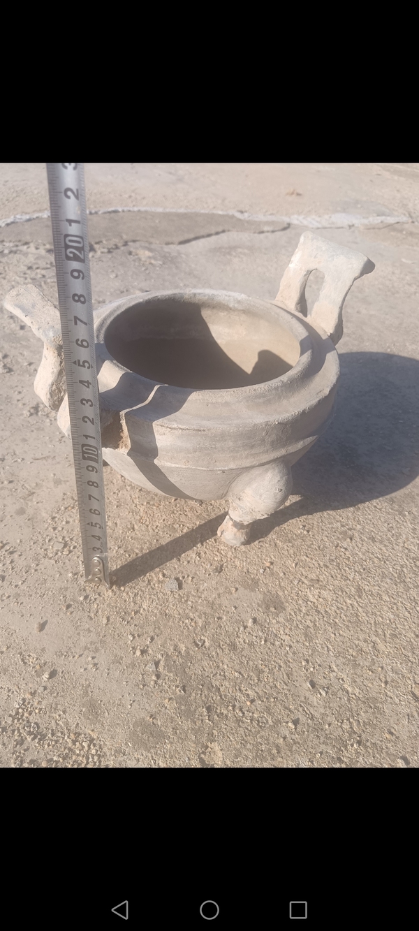 古玩陶瓷戰(zhàn)國(guó)~灰陶三足鼎【館藏品】拍賣,當(dāng)前價(jià)格0元