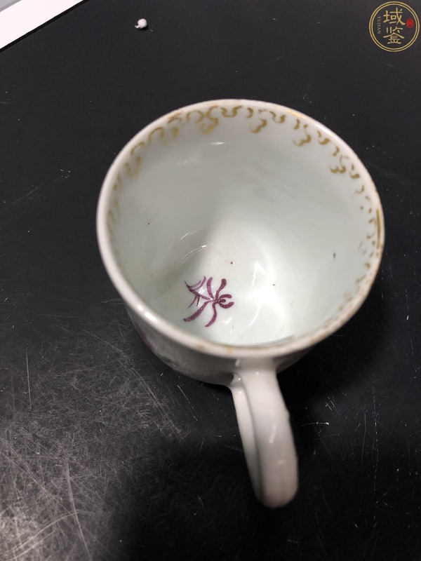 古玩陶瓷粉彩人物狩獵圖杯拍賣,當前價格1800元