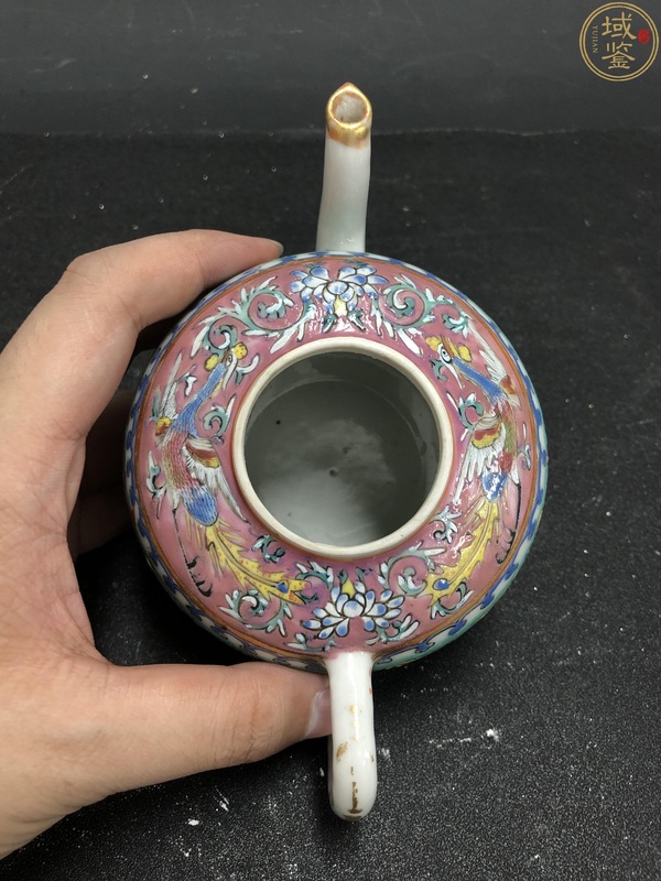 古玩陶瓷(保真卡)祝壽祝婚題材清粉彩龍鳳茶壺拍賣,當前價格3500元