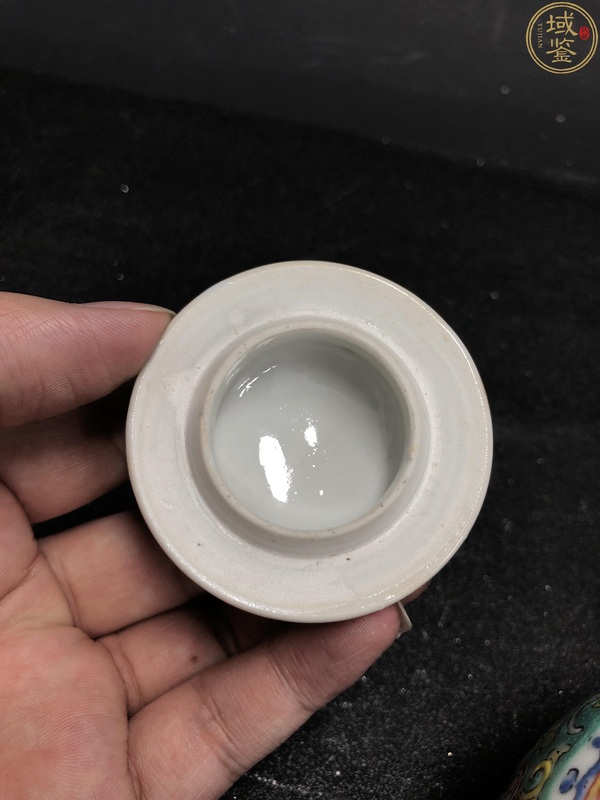 古玩陶瓷(保真卡)祝壽祝婚題材清粉彩龍鳳茶壺拍賣,當前價格3500元