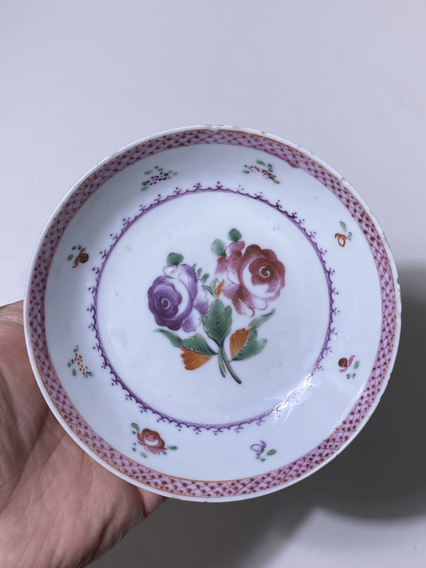 古玩陶瓷乾隆粉彩花卉紋盤拍賣,當前價格238元