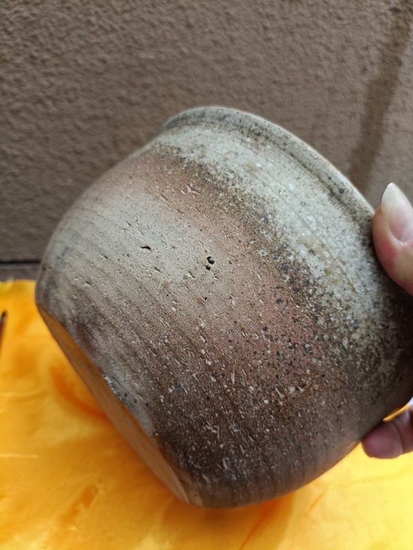 古玩陶瓷(館藏級(jí))三國(guó)兩晉南北朝青瓷大碾缽拍賣,當(dāng)前價(jià)格2800元