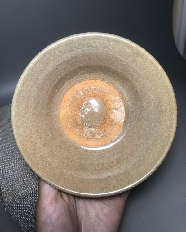 古玩陶瓷釉水漂亮青釉碗拍賣,當(dāng)前價(jià)格699元