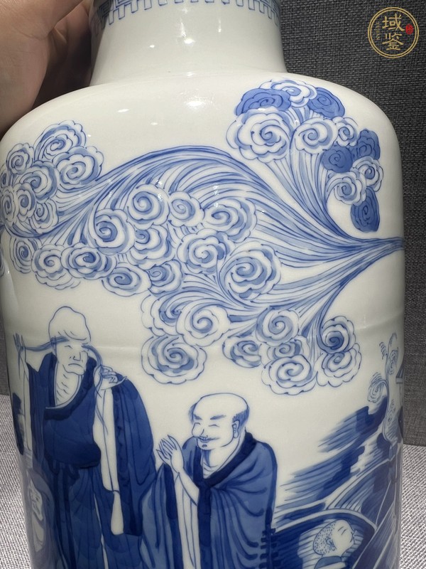 古玩陶瓷青花羅漢瓶真品鑒賞圖