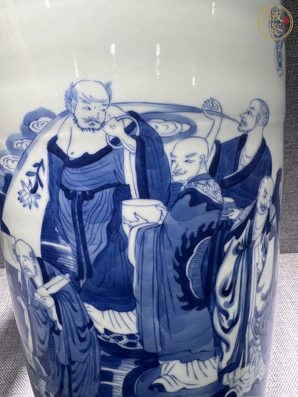 古玩陶瓷青花羅漢瓶真品鑒賞圖