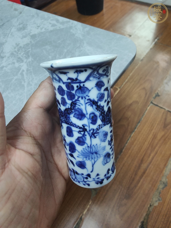 古玩陶瓷青花花觚真品鑒賞圖