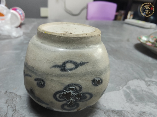 古玩陶瓷青花花卉紋水盂真品鑒賞圖